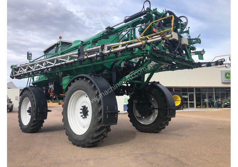 Used 2017 Goldacres Goldacres G6 6036 Boom Spray Sprayer Sprayers in