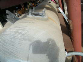 air tank  with relief valve - picture2' - Click to enlarge