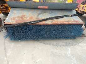 Norm Engineering Sweeper - picture0' - Click to enlarge