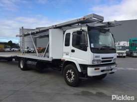 2003 Isuzu FVR900T - picture0' - Click to enlarge