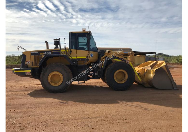 caption 2013 KOMATSU WA480-6 WHEEL LOADER