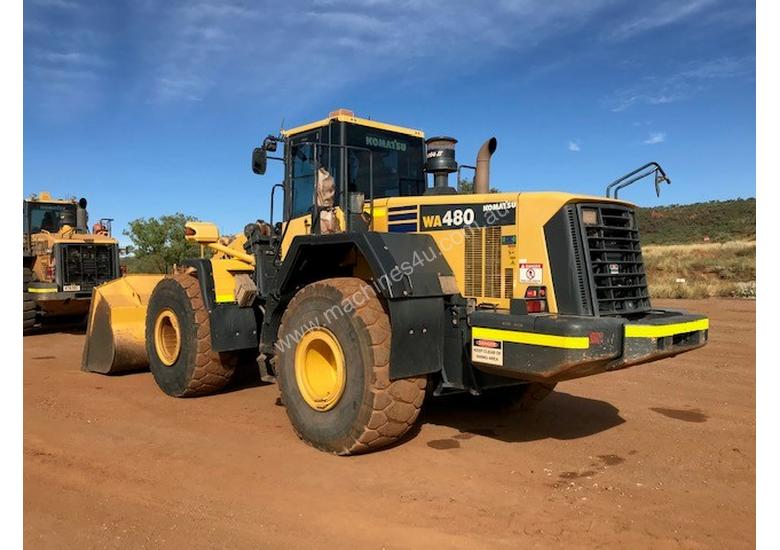 caption 2013 KOMATSU WA480-6 WHEEL LOADER