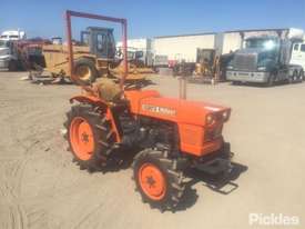 Kubota L1500DT - picture2' - Click to enlarge