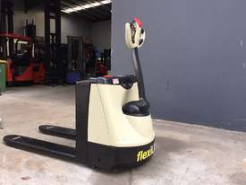 Crown WP2320 Motorised Pallet Mover - Fully Refurbished and Repainted - picture0' - Click to enlarge
