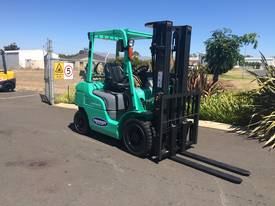 Mitsubishi FG1.9 -FG2.5 ton LPG - Hire Forklifts - picture2' - Click to enlarge