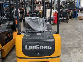 2.5t Electric Liugong  - picture0' - Click to enlarge