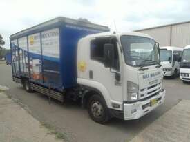 Isuzu FRR600L - picture0' - Click to enlarge