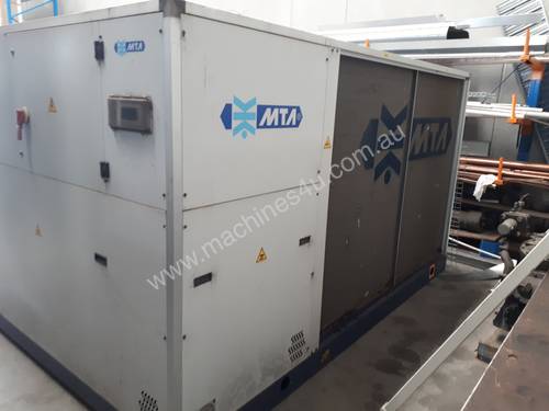 197KW AIR COOLED CHILLER