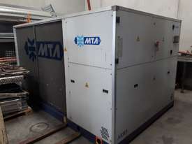 197KW AIR COOLED CHILLER - picture2' - Click to enlarge