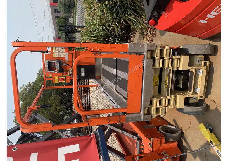 caption 2012 JLG 1930ES 19ft Electric Scissor Lift, Well Maintained & Great Condition!