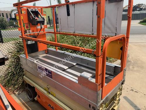 caption 2012 JLG 1930ES 19ft Electric Scissor Lift, Well Maintained & Great Condition!