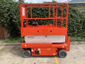 Used Snorkel S1930E - 19ft (5.6m) Electric Scissor Lift - Hire - picture2' - Click to enlarge