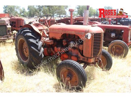 C Model Case Tractor