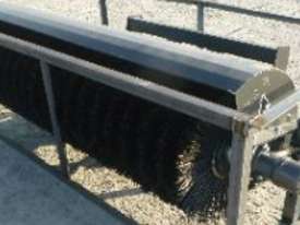 BOBCAT / SKID STEER Hydraulic Angle Broom - UNUSED - picture0' - Click to enlarge