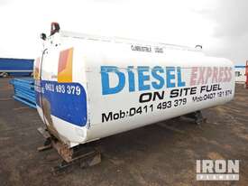 10000 Litre Alloy Diesel Tank - picture2' - Click to enlarge