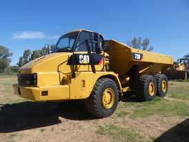 Caterpillar 730 Dump Truck - picture0' - Click to enlarge