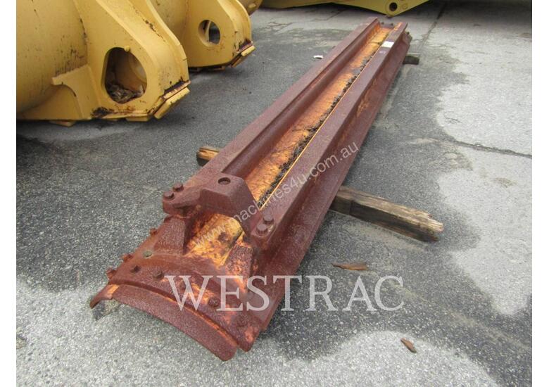 caption CATERPILLAR 14M Wt Blades