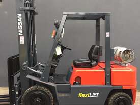 Nissan PJ02A25U 2.5 Ton Clear View Mast Counterbalance Forklift  - picture0' - Click to enlarge