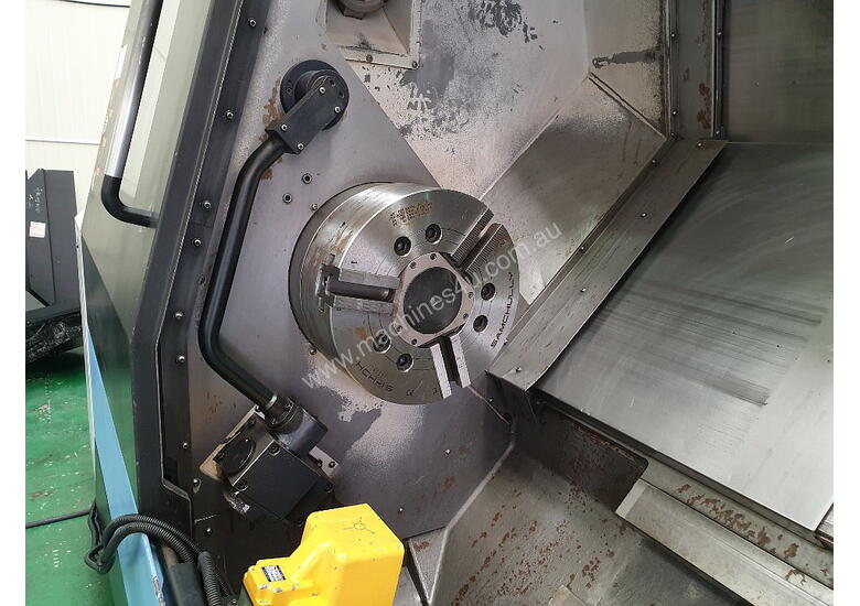 caption 2011 Doosan Puma 400LB CNC Lathe