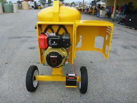 NEW BMAC TOW BEHIND 600LITRE DIESEL CEMENT/CONCRETE MIXER, - picture2' - Click to enlarge
