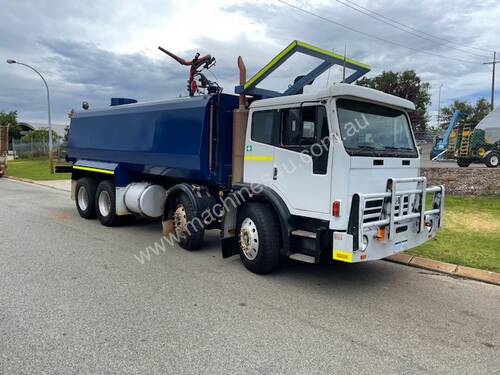 Water Truck Iveco Acco 2350G 8x4 Auto SN1025 1CNF465