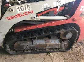 Takeuchi TL230 Hi Flow with new tracks - picture1' - Click to enlarge