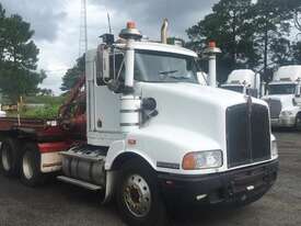 Kenworth T401 - picture0' - Click to enlarge