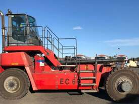 Kalmar DCG1000-45ED7   - picture2' - Click to enlarge