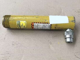 Enerpac 10 Ton Hydraulic Ram Porta Power 10T RC108 - picture2' - Click to enlarge
