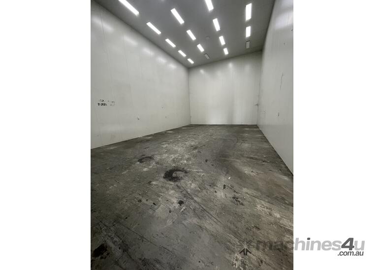 Used 90MM COOLROOM PANELS. 1.2M WIDE X 8M HIGH LARGE COOL ROOM FOR SALE