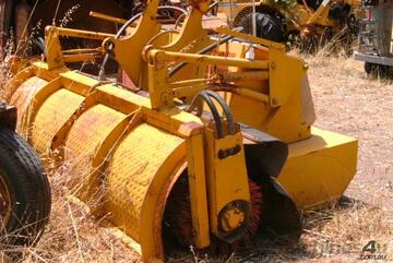 broom for loader attachment 6ton to 20 ton machine
