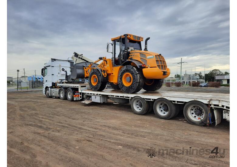 caption Venieri VF12.63B Wheel Loader Wheel Loaders