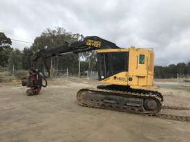 Used 2005 Tigercat H822 Harvester - picture0' - Click to enlarge