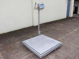 Platform Scale - picture0' - Click to enlarge