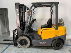 TCM 2.5 ton LPG Forklift  - picture2' - Click to enlarge
