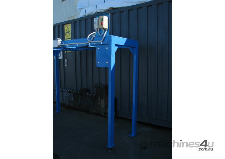 caption Twin Mixer Frame for IBC Mixing