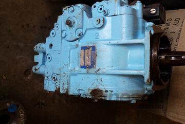 Danfoss HYDRAULIC PISTON PUMP