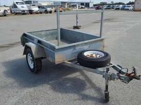 Custom 6X4 Trailer - picture0' - Click to enlarge