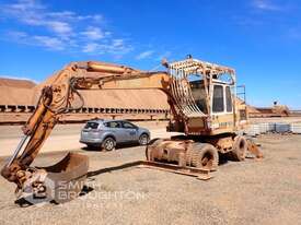 1991 LIEBHERR A902 WHEELED EXCAVATOR - picture0' - Click to enlarge