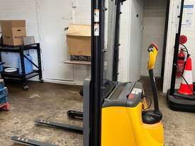 Crown ST 3000 Series Walkie Stacker - picture0' - Click to enlarge