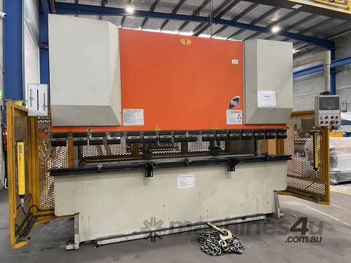 3200mm x 125Ton CNC Pressbrake - New Tooling Fitted - NEW CNC Controller Fitted - $18K New Fit Off