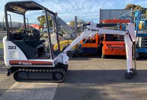 BOBCAT 323J Mini Excavator - The Compact Powerhouse!