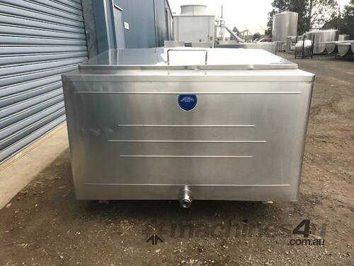 1,850ltr Jacketed Stainless Steel Tank