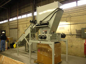 SSI Dual-Shear M50 Two Shaft Shredder - picture1' - Click to enlarge