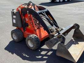 Dingo Skidsteer  - picture0' - Click to enlarge