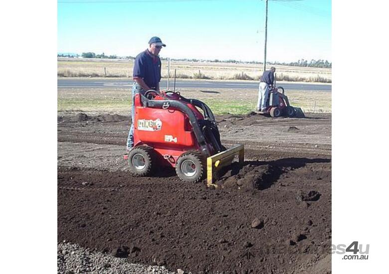 Dingo Lifting & Spreading Attachments – Leveller