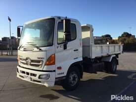 2012 Hino FC 500 1022 - picture0' - Click to enlarge