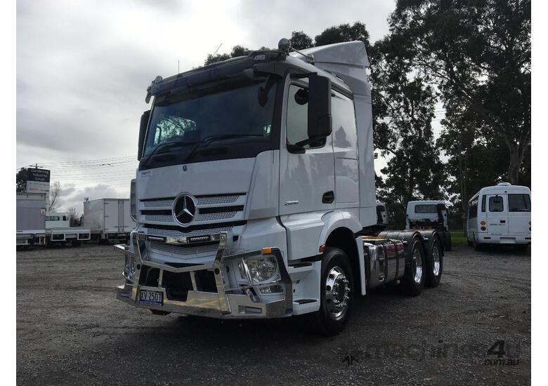 caption Prime Mover Truck Rental - Hire
