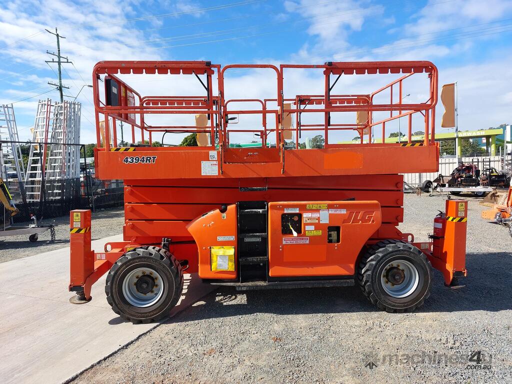 Used jlg JLG 4394RT Rough Terrain Scissor Lift in , - Listed on Machines4u