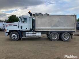 1999 Mack CH688 RST - picture1' - Click to enlarge